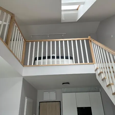 Dwupoziomowy Apartament Nr 24 Z Mozliwoscia Zakwaterowania 4 Osob Z Duzym Balkonem I Podziemnym Parkingiem We Wladyslawowie Apartmán *