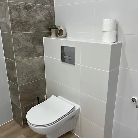 Dwupoziomowy Nr 24 Z Duzym Balkonem I Podziemnym Parkingiem We Wladyslawowie Apartamento *