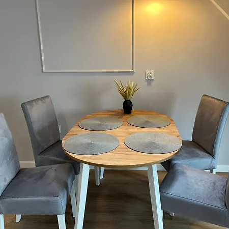 Dwupoziomowy Nr 24 Z Duzym Balkonem I Podziemnym Parkingiem We Wladyslawowie * Władysławowo