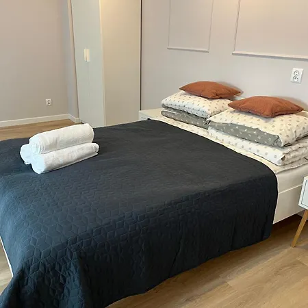 Apartmán Dwupoziomowy Apartament Nr 24 Z Mozliwoscia Zakwaterowania 4 Osob Z Duzym Balkonem I Podziemnym Parkingiem We Wladyslawowie *
