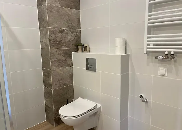 Lägenhet Dwupoziomowy Nr 24 Z Duzym Balkonem I Podziemnym Parkingiem We Wladyslawowie *