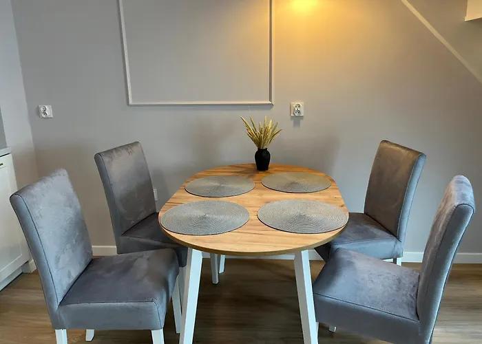 Dwupoziomowy Nr 24 Z Duzym Balkonem I Podziemnym Parkingiem We Wladyslawowie * Władysławowo